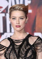 Amber Heard Longsleeve T-shirt #2842108