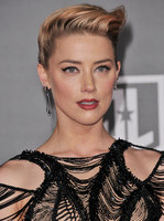 Amber Heard Sweatshirt #2842122