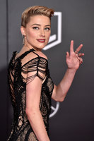 Amber Heard t-shirt #2842186