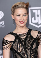 Amber Heard mug #G1084416