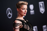 Amber Heard Sweatshirt #2842364