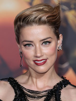 Amber Heard t-shirt #2842403