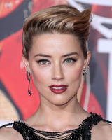 Amber Heard Longsleeve T-shirt #2842421