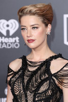 Amber Heard Longsleeve T-shirt #2842475