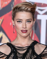 Amber Heard hoodie #2842583