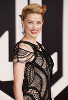 Amber Heard Longsleeve T-shirt #2901899