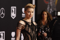 Amber Heard Longsleeve T-shirt #2901907