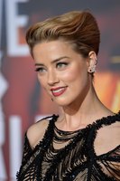 Amber Heard Longsleeve T-shirt #2902063