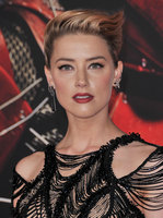 Amber Heard Longsleeve T-shirt #2902120