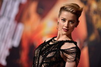 Amber Heard Longsleeve T-shirt #2902350