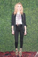 Amber Heard Longsleeve T-shirt #2902411