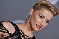 Amber Heard Sweatshirt #2902429