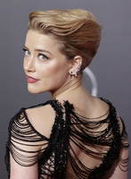 Amber Heard Longsleeve T-shirt #2902628