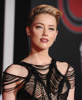 Amber Heard Longsleeve T-shirt #2902690