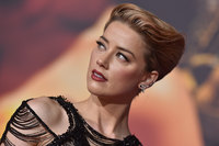 Amber Heard Longsleeve T-shirt #2902773