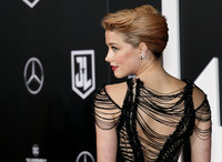 Amber Heard longsleeve t-shirt #2903162