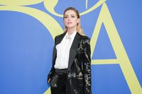 Amber Heard Longsleeve T-shirt #3262832