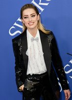 Amber Heard t-shirt #3296246