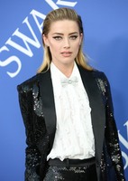 Amber Heard mug #G1538345