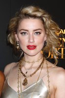 Amber Heard Longsleeve T-shirt #3715454