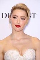 Amber Heard Longsleeve T-shirt #3715473