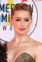 Amber Heard mug #G2332747