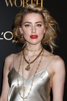 Amber Heard mug #G2332752