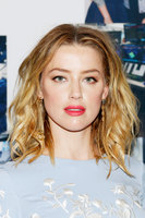 Amber Heard Longsleeve T-shirt #3715867