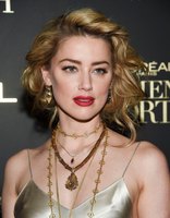 Amber Heard mug #G2333209