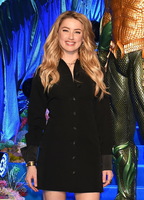 Amber Heard Sweatshirt #3715956