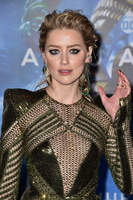 Amber Heard Longsleeve T-shirt #3778351