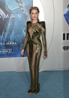 Amber Heard Longsleeve T-shirt #3778399