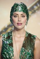 Amber Heard Longsleeve T-shirt #3778461