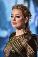 Amber Heard Longsleeve T-shirt #3778622