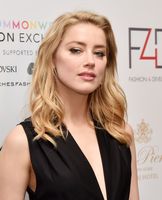 Amber Heard magic mug #G2396012
