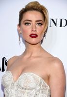 Amber Heard Longsleeve T-shirt #3778808