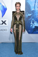 Amber Heard longsleeve t-shirt #3778831