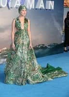 Amber Heard tote bag #G2396217