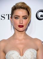 Amber Heard Sweatshirt #3779425