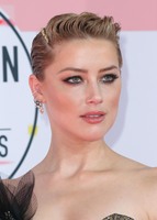 Amber Heard Sweatshirt #3779438