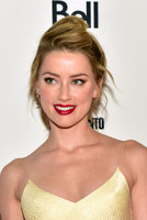 Amber Heard Sweatshirt #3779475