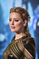 Amber Heard Sweatshirt #3779549