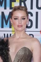 Amber Heard Sweatshirt #3779570