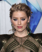 Amber Heard Sweatshirt #3779571