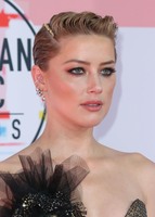 Amber Heard Sweatshirt #3779604