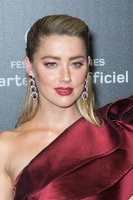 Amber Heard mug #G2449874