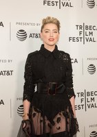 Amber Heard Sweatshirt #3832639