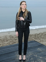 Amber Heard Sweatshirt #3841429