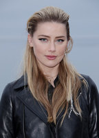 Amber Heard Sweatshirt #3841459