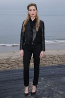 Amber Heard Sweatshirt #3841504
